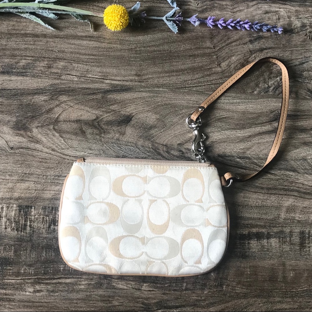 ‼️PRICE DROP‼️ Coach Wristlet - Picture 2 of 4